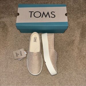 TOMS Verona Slip On Sneakers Women’s 9.5